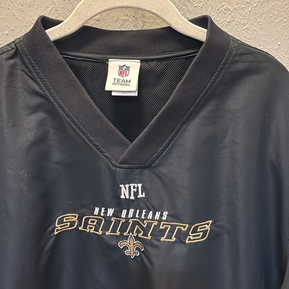 New Orleans Saints NFL Team V Neck Shirt Jacket w Pockets Black Gold Men’s Sz XL - Picture 2 of 9